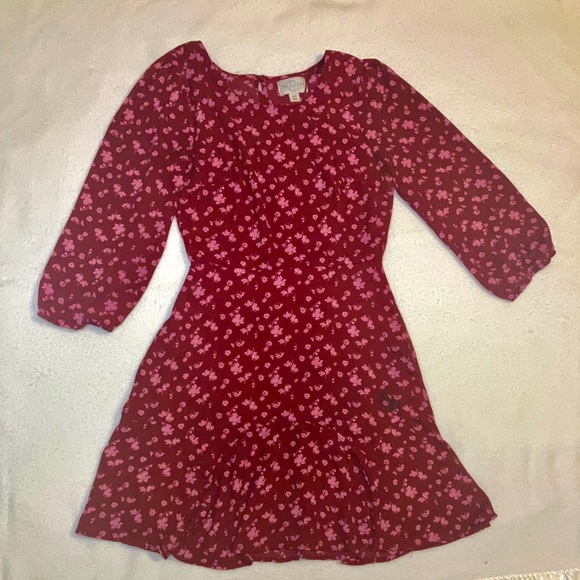 Jun & Ivy Dresses & Skirts - 🌸 Jun & Ivy Red Floral Dress - XXS 🌸